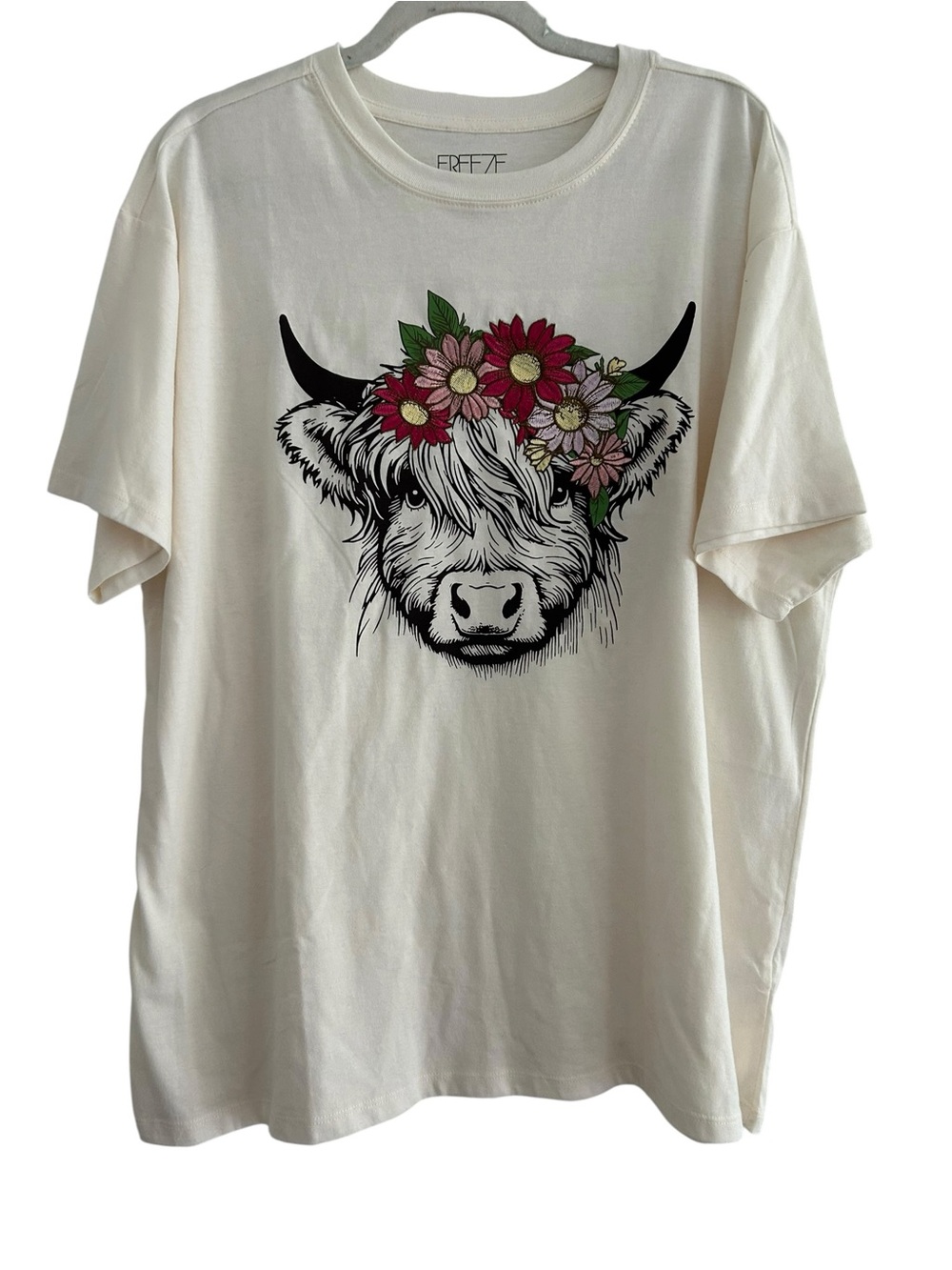 FREEZE Floral Highland Cow Graphic Tee T-Shirt Cream Ivory Pink Crown Large 2X